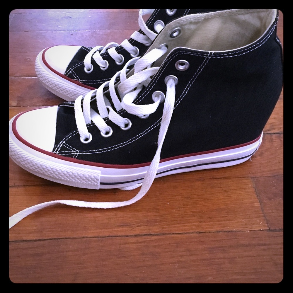 Black & white platform Converse Chucks